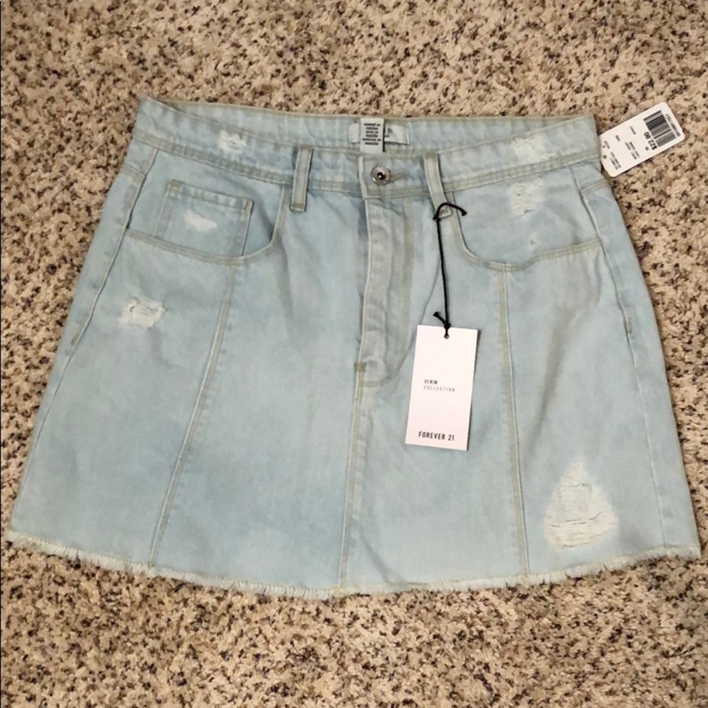 BRAND NEW Forever 21 jean skirt